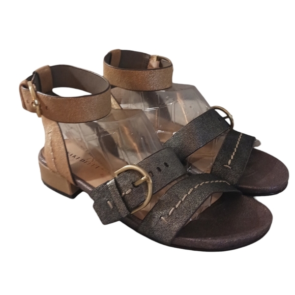 Naked Feet Zeke Chrome and Bronze Leather Sandal size 7.5 - Picture 7 of 10